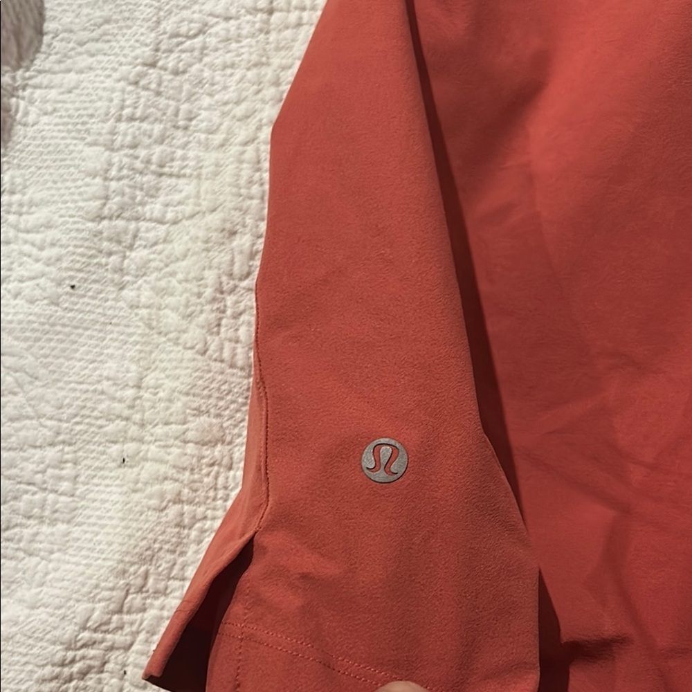Lululemon Athletica Brown Athletic Shorts Size Small. Nearly new. - Picture 7 of 8